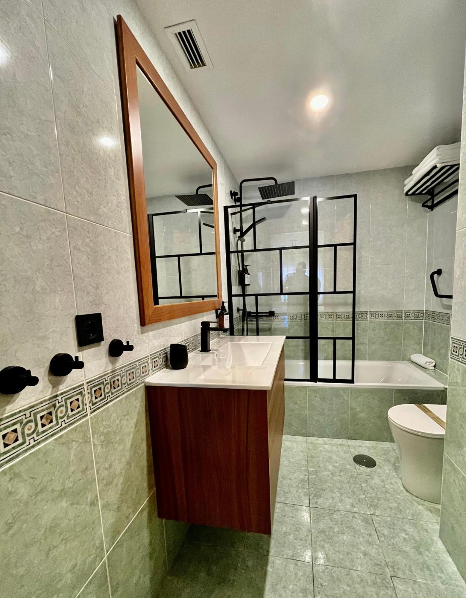 Elegante Apartamento Tres Colores Alicante Exterior foto