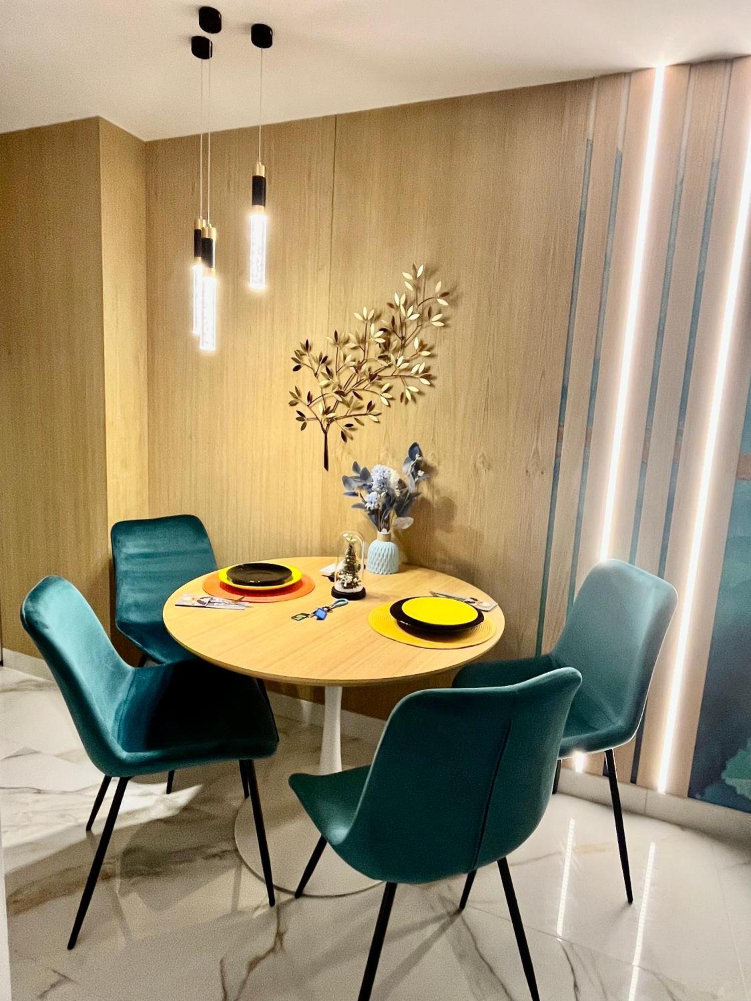Elegante Apartamento Tres Colores Alicante Exterior foto