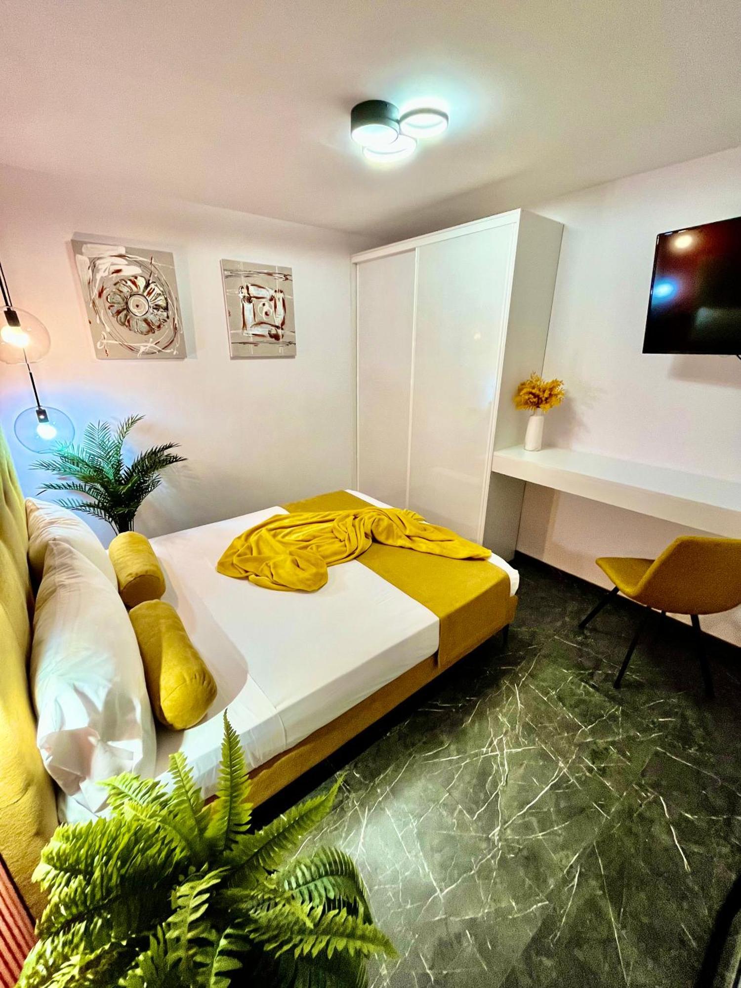 Elegante Apartamento Tres Colores Alicante Exterior foto